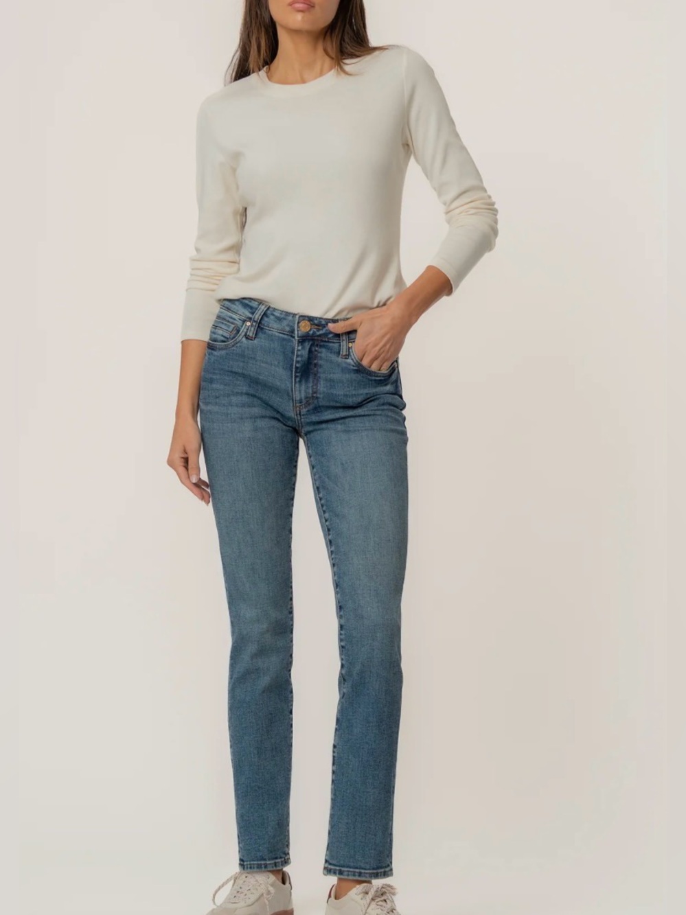 Kut from the Kloth Katy Mid-Rise Boyfriend Stretch Jeans